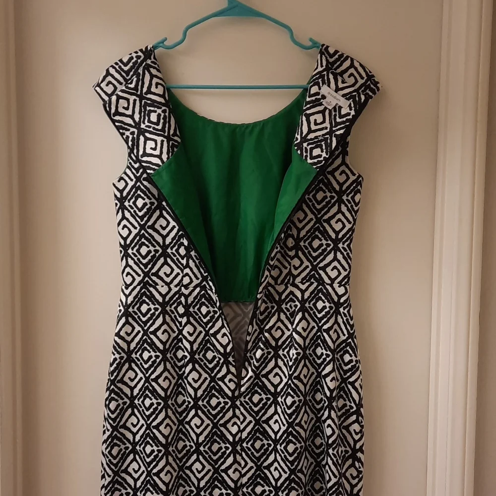 NWOT, Dress Barn Black and White Print Dress - Picture 8 of 11
